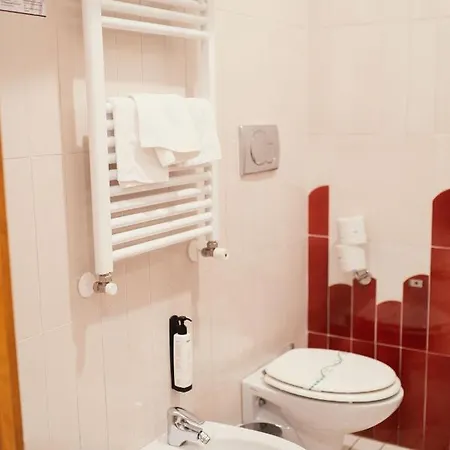 Grotta Di Tiberio Szálloda 4*