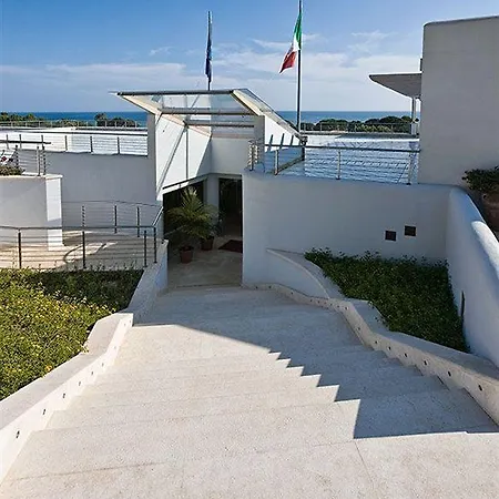 Grotta Di Tiberio