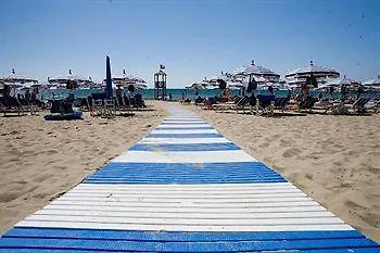 Grotta Di Tiberio 4*