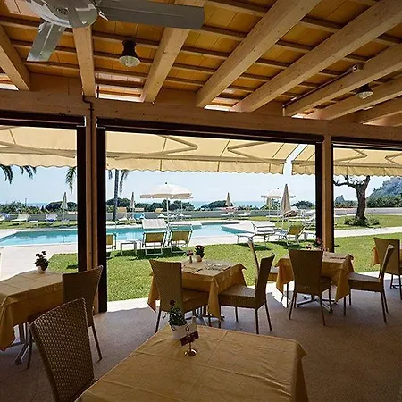 Grotta Di Tiberio 4* Sperlonga