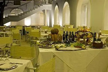 Grotta Di Tiberio Hotel 4*