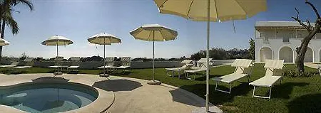 Grotta Di Tiberio 4*